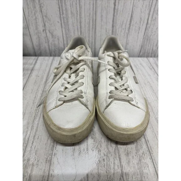 Womens Size 8 Veja Campo Sneakers - Picture 2 of 6